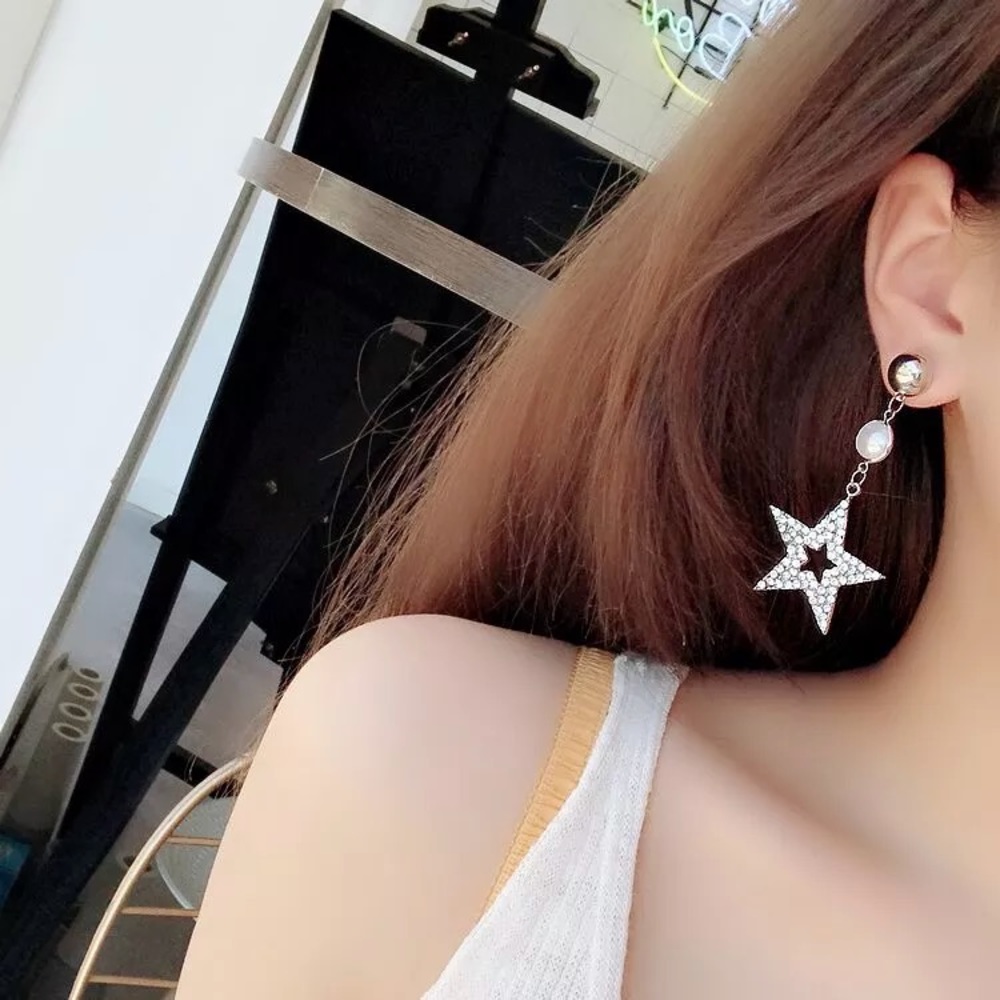 π RHEA Asymmetrical Drop Earrings - Picture 6 of 7
